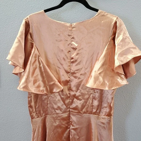 Ivy City Co Callie Peach Faux Wrap Dress - Picture 6 of 9